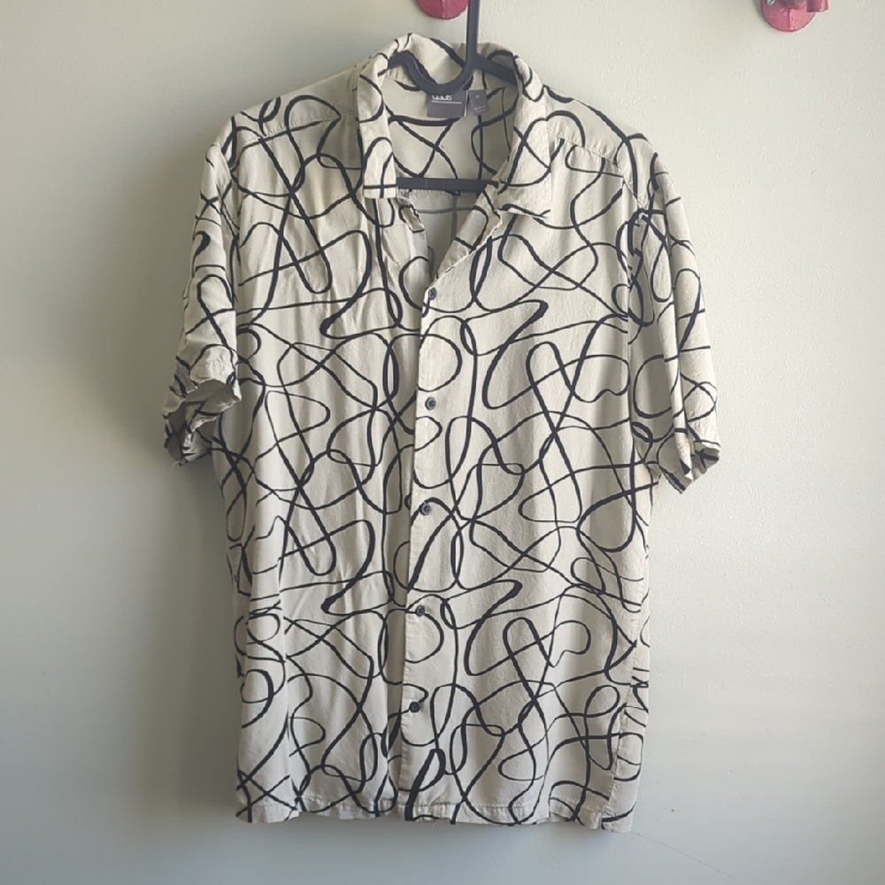 ASOS. Abstract Patterned. Men's Button Down. Size Medium.